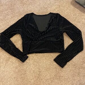 Velvet black long sleeve crop top